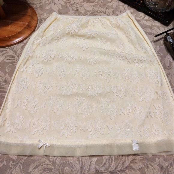 🔸💛🔸Divine Vintage 50's Buttercup Yellow Floral Lace & Satin Bow Slip - S/M - Picture 9 of 16